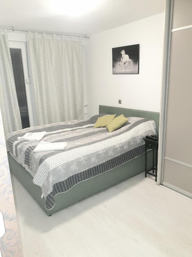 Apartman Oli Сараево Экстерьер фото