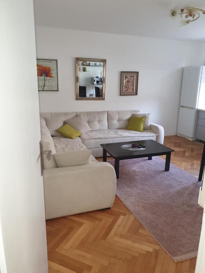 Apartman Oli Сараево Экстерьер фото
